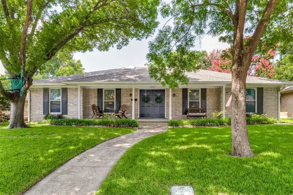 7237 Heathermore Drive, Dallas, TX 75248