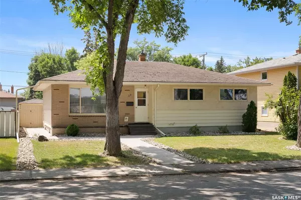 39 Woodward AVENUE, Regina, SK S4R 3H3