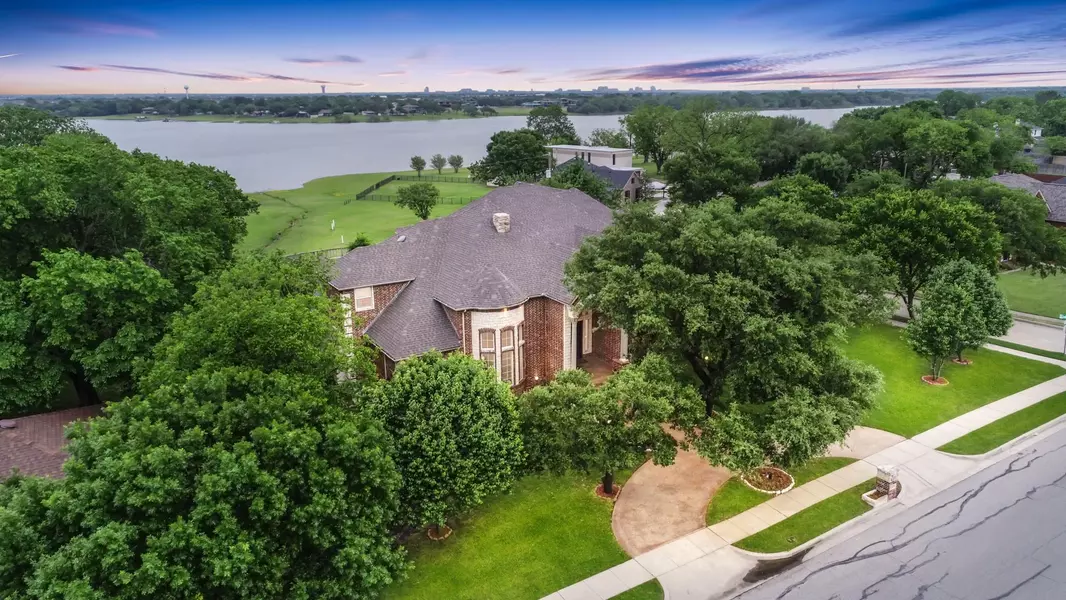 136 Hardwicke Lane, Little Elm, TX 75068