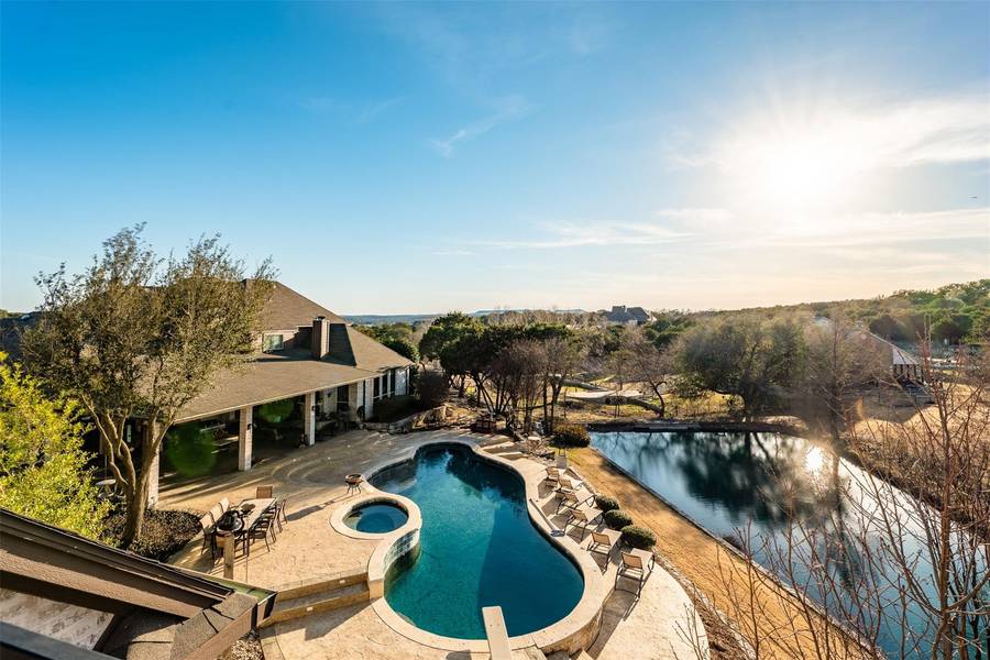 3406 Sundance Court, Granbury, TX 76049