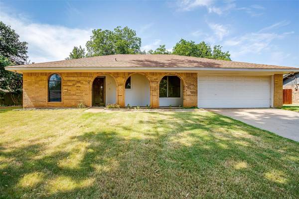 1212 Kay Drive, Weatherford, TX 76086