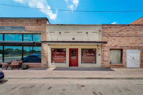 121 S Arch Street,  Royse City,  TX 75189