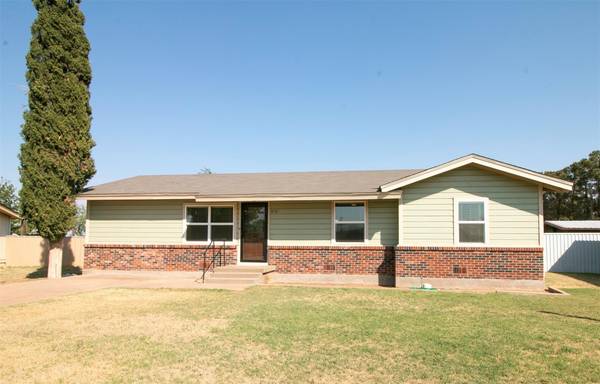 816 Smith, Aspermont, TX 79502