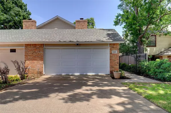 Fort Worth, TX 76120,1435 Palmnold Circle E