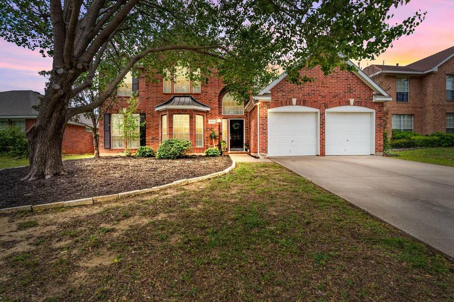 4733 Lincolnshire Drive, Grand Prairie, TX 75052