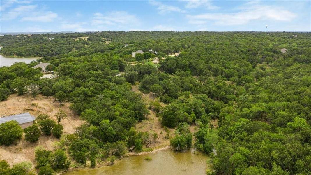 Lot 8 Hogan Place, Runaway Bay, TX 76426