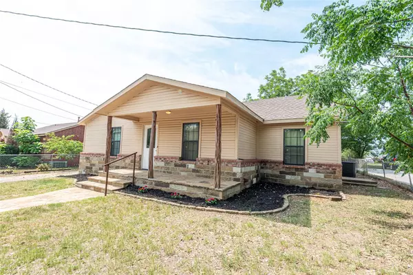 Weatherford, TX 76086,1417 W Bankhead Highway