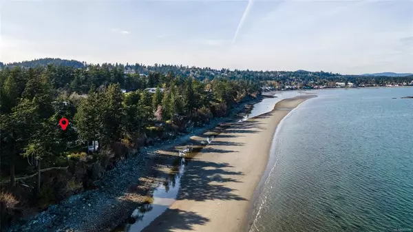 Saanich, BC V8Y 2L6,4771 Timber Pl