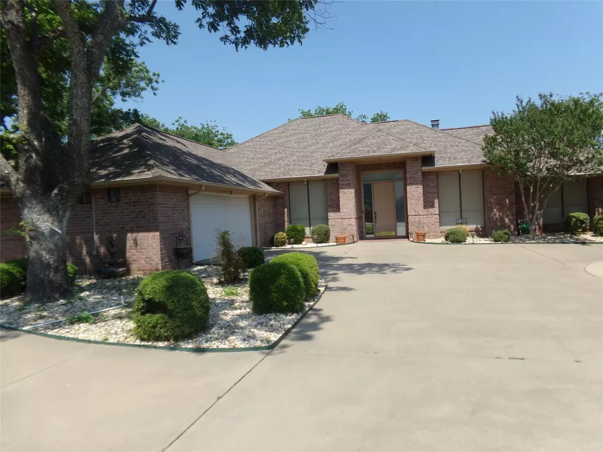 Granbury, TX 76049,9003 Bellechase Road