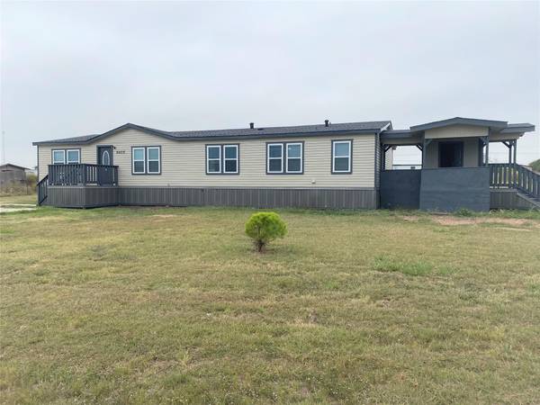 6605 Berry Grove Lane, Joshua, TX 76058