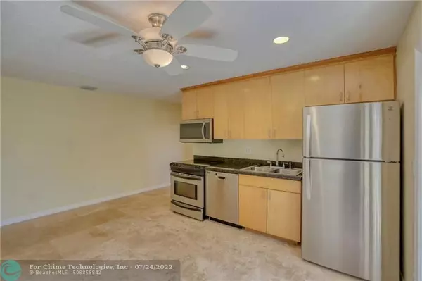 Fort Lauderdale, FL 33304,1330 Holly Heights Dr  #4