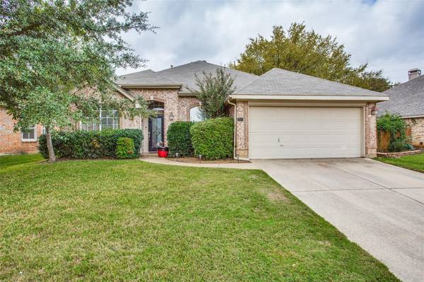 1603 Shadow Crest Drive, Corinth, TX 76210