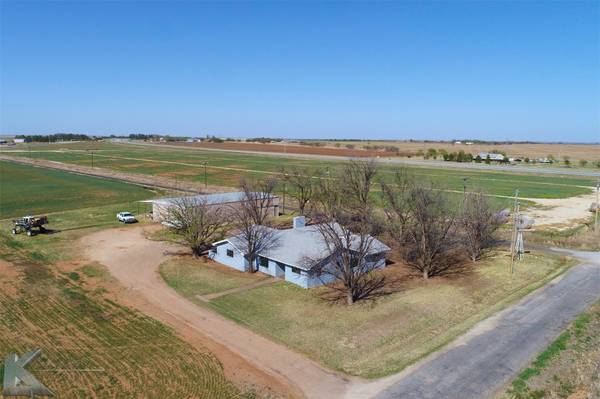 712 County Road 208, Haskell, TX 79521