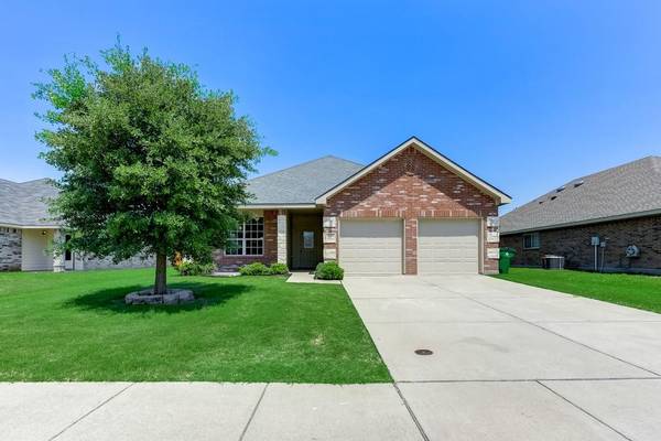 219 Colt Drive, Waxahachie, TX 75165