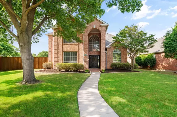 6769 Misty Hollow Drive, Plano, TX 75024