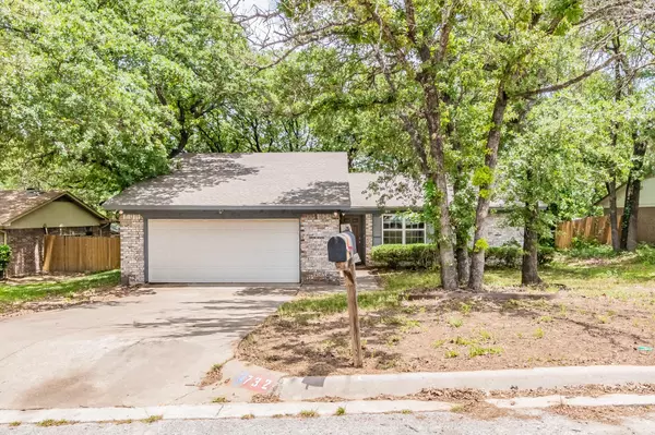 Azle, TX 76020,732 Timberoaks Drive