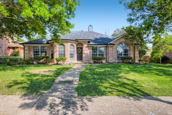 4110 Baywatch Drive, Rowlett, TX 75088