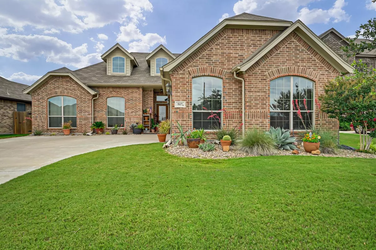 Burleson, TX 76028,517 Plum Drive