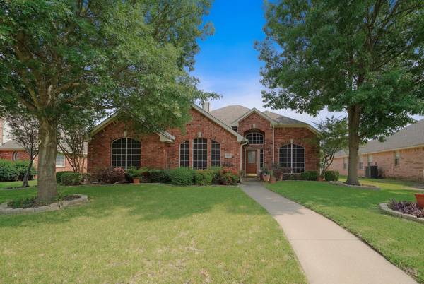 4048 Binley Drive, Richardson, TX 75082