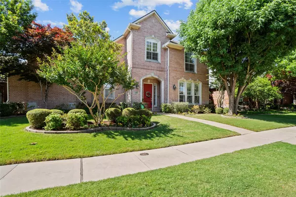 5108 Tennington Park,  Dallas,  TX 75287