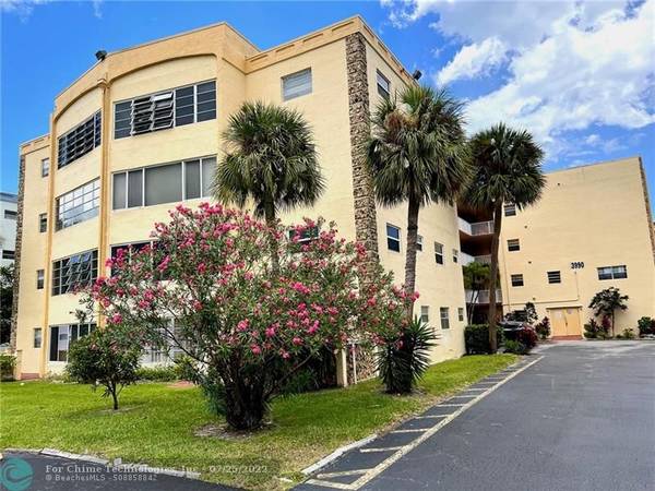 3990 NW 42nd Ave  #403,  Lauderdale Lakes,  FL 33319