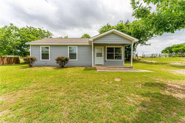 302 N Main, Milford, TX 76670