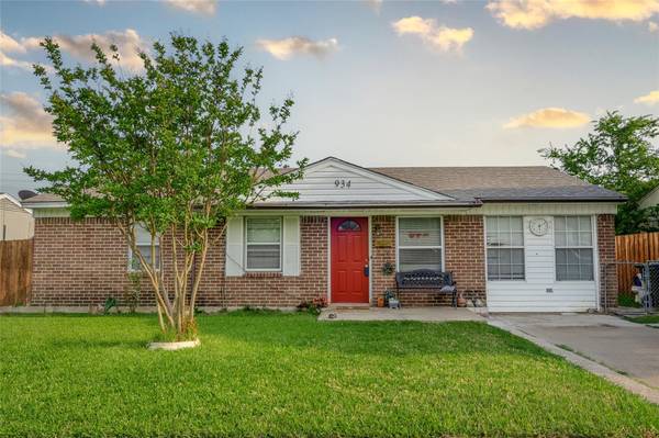 934 Lister Drive, Garland, TX 75040