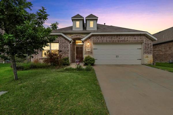 697 Barringer Court, Fate, TX 75087