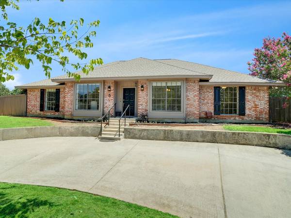 5 Royal Oaks Boulevard, Hickory Creek, TX 75065