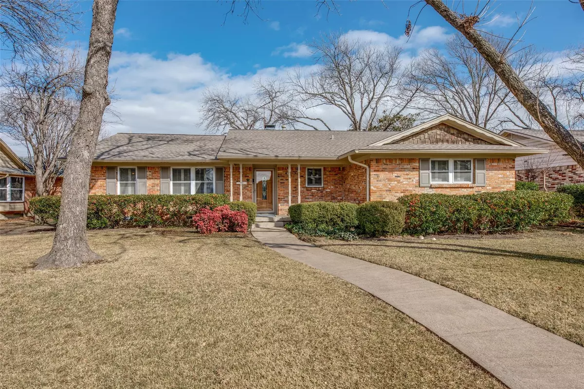 Dallas, TX 75228,9510 Springwater Drive