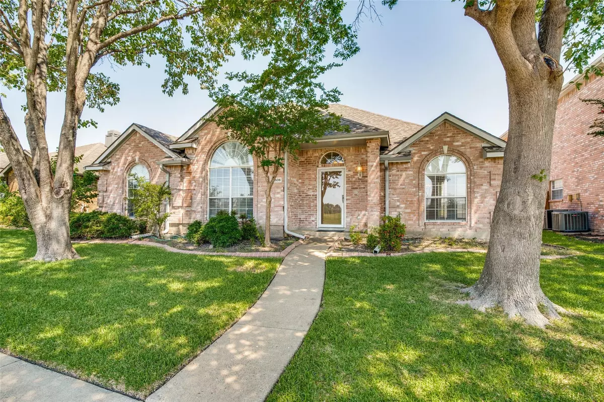 Garland, TX 75040,2606 Crosslands Drive