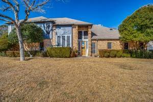 715 E Wheatland Road, Duncanville, TX 75116