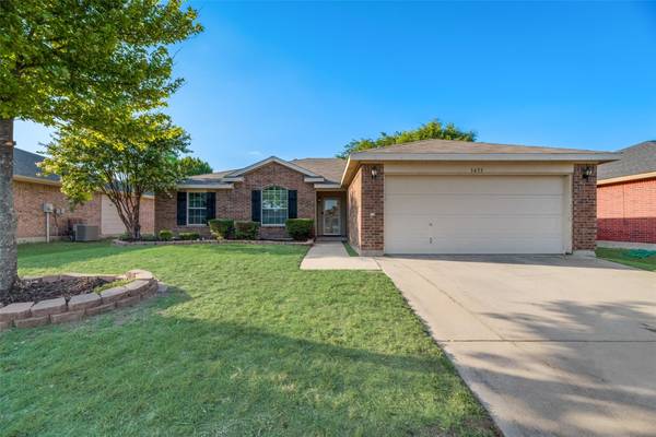 3433 Charing Cross Road, Midlothian, TX 76065