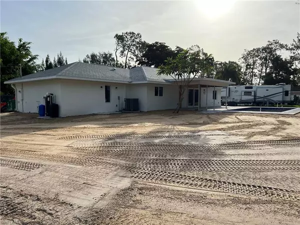 Fort Myers, FL 33966,6312 Mark LN