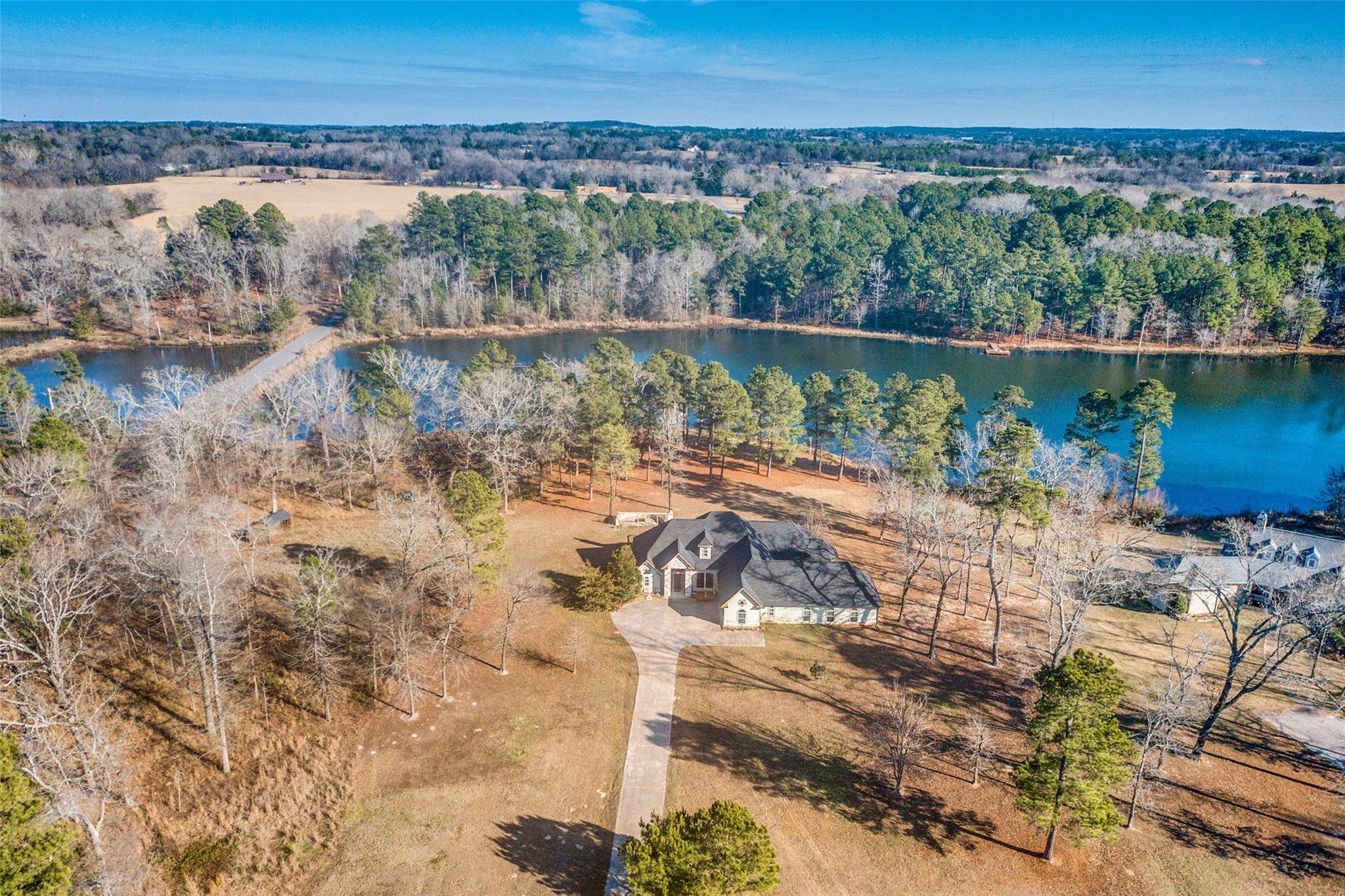 Mineola, TX 75773,761 County Road 3271