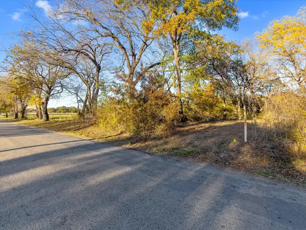 Granbury, TX 76049,5401 Little Road