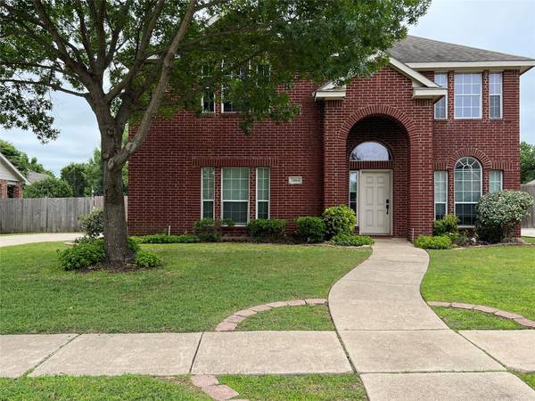 3804 Park Wood Drive, Corinth, TX 76208