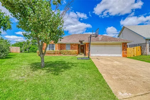 2004 Swan Hollow Drive, Norman, OK 73072