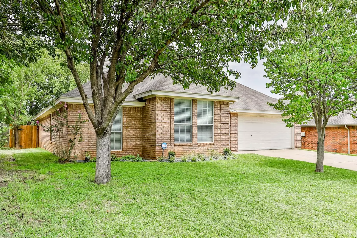 Denton, TX 76207,2508 Bauer Drive