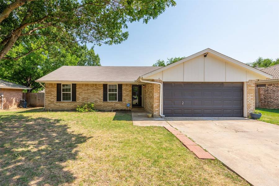 2717 Ridge Road N, Fort Worth, TX 76133