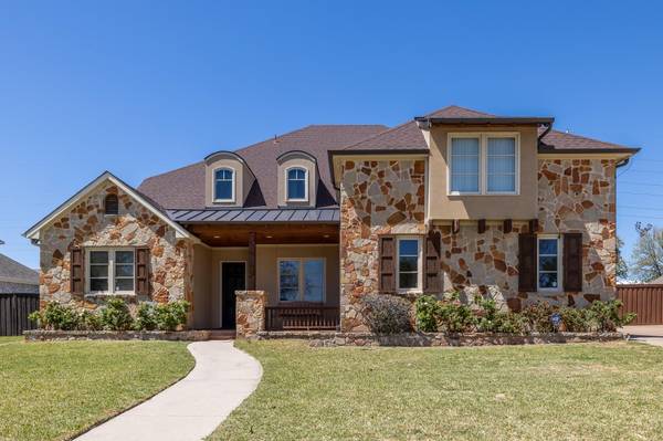 3505 Bordeaux Lane, Hurst, TX 76054