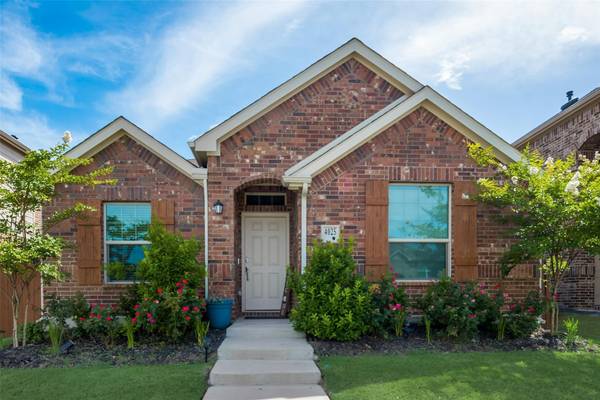 4025 Villawood Trail, Heartland, TX 75126