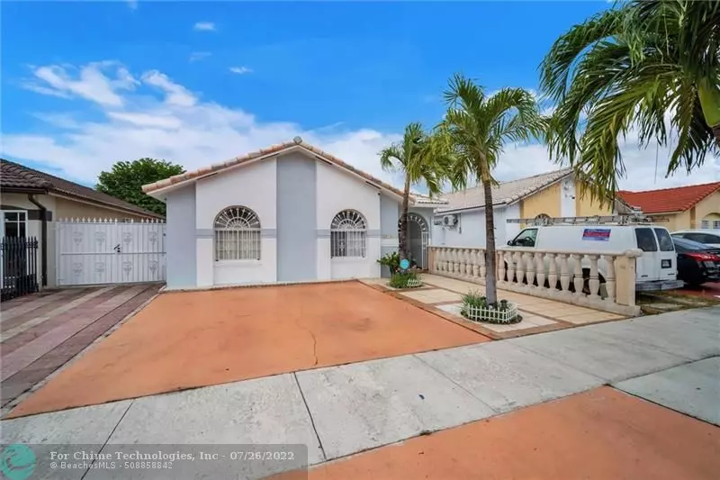 2616 W 68 Pl, Hialeah, FL 33016