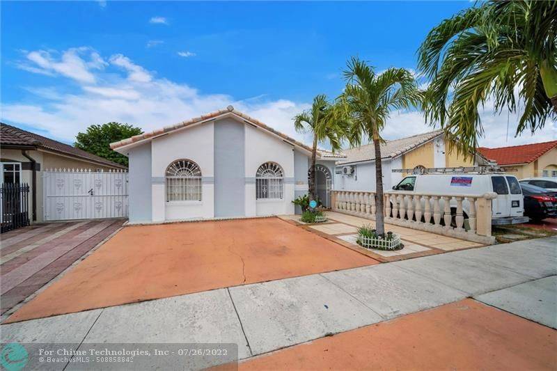 Hialeah, FL 33016,2616 W 68 Pl