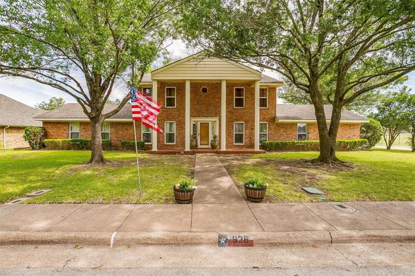 926 Redman Lane, Duncanville, TX 75137