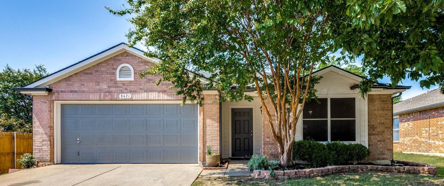 8421 Ranch Hand Trail, Fort Worth, TX 76131