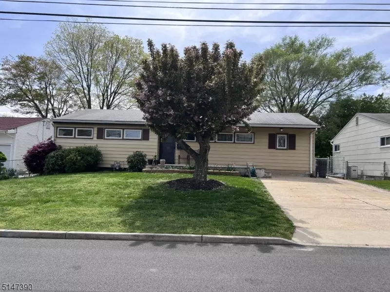 23 Clemson Rd, Old Bridge Twp., NJ 08859