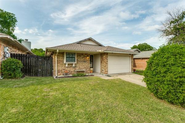 5421 Knollridge Drive, Garland, TX 75043