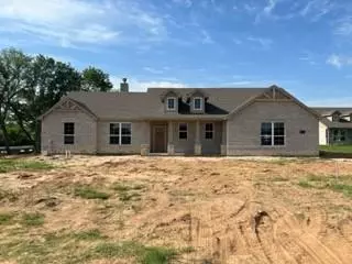 101 Cooper Court, Springtown, TX 76082