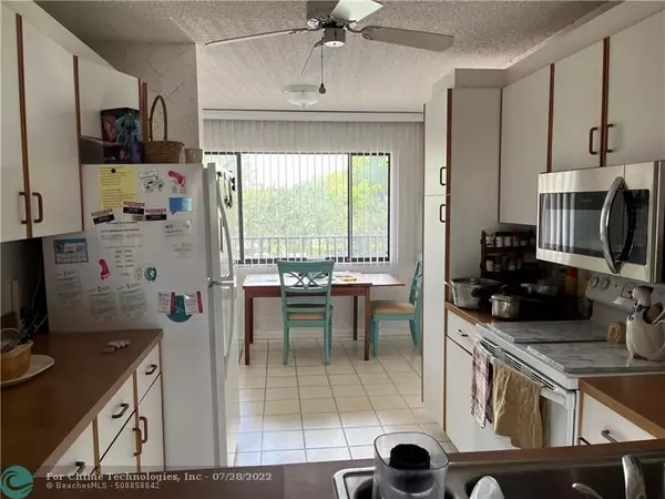 Tamarac, FL 33321,10848 W Clairmont Cir  #307